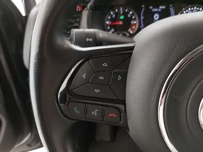 Jeep Renegade – 13/23