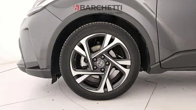 Toyota C-HR – 9/25